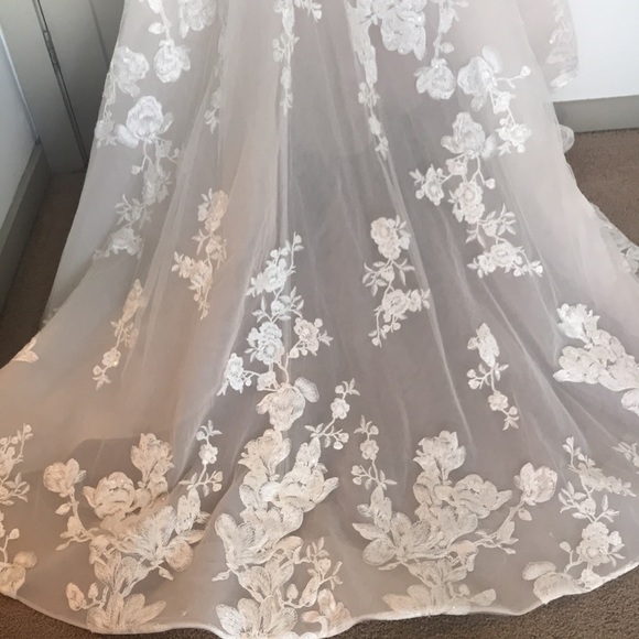 Martina Liana 1110 - honey underlay - Picture 6 of 10